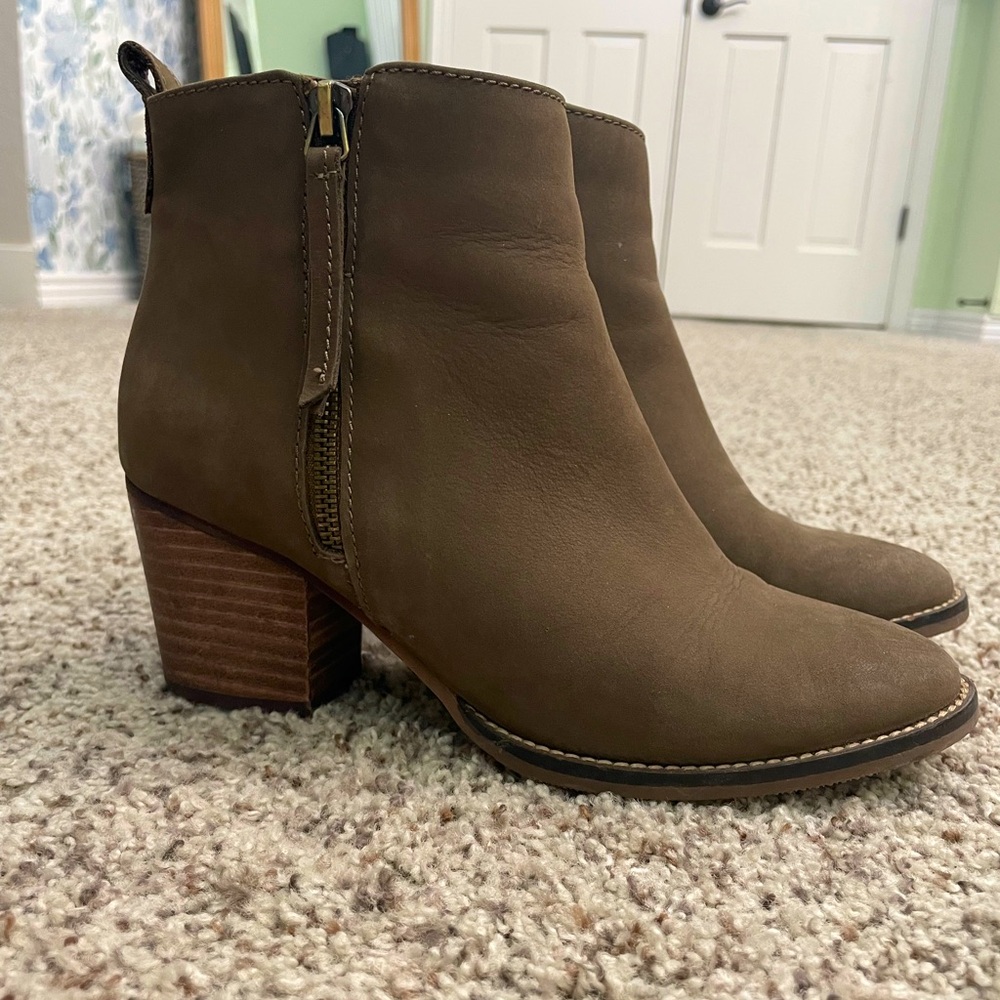Blondo Heeled Booties